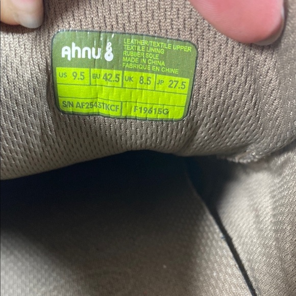 Ahnu Blaboa Black and Brown Sneakers with Durable Rubber Sole - Picture 10 of 10